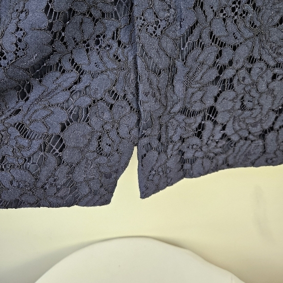 Cupcakes and Cashmere Aldean Blue Lace Jacket Navy Size Medium - Picture 6 of 8